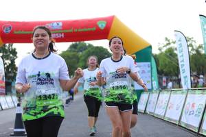 BIB: 3473
                            <button type="button" onclick="openModal(3656794)" class="btn btn-primary btn-sm float-right btn-popup" data-toggle="modal" data-target=".modal-high-quality">
                        <i class="fas fa-shopping-cart"></i> Add to Cart
                    </button>
                                            <button type="button" onclick="isThisMe(3656794, true)" class="btn btn-success btn-sm float-right btn-popup btn-isme hidden" data-toggle="tooltip" data-placement="bottom" title="นี่คือรูปของคุณใช่ไหม คลิกที่นี่เพื่อเอาเข้าอัลบั้ม">
                        <i class="fas fa-plus"></i> Add to album
                    </button>
                    <button type="button" onclick="isThisMe(3656794, false)" class="btn btn-warning btn-sm float-right btn-popup btn-isnotme hidden">
                        <i class="fas fa-ban"></i> Remove from album
                    </button>